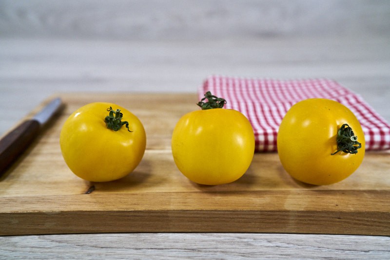 TOMATE JAUNE